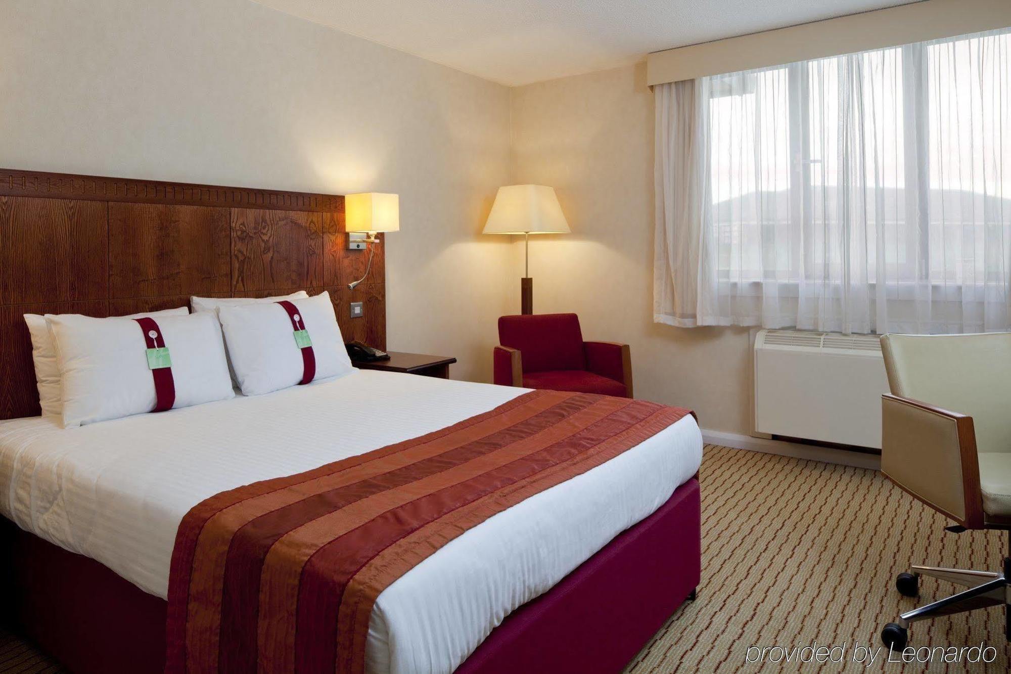 Holiday Inn Northampton By Ihg Room photo