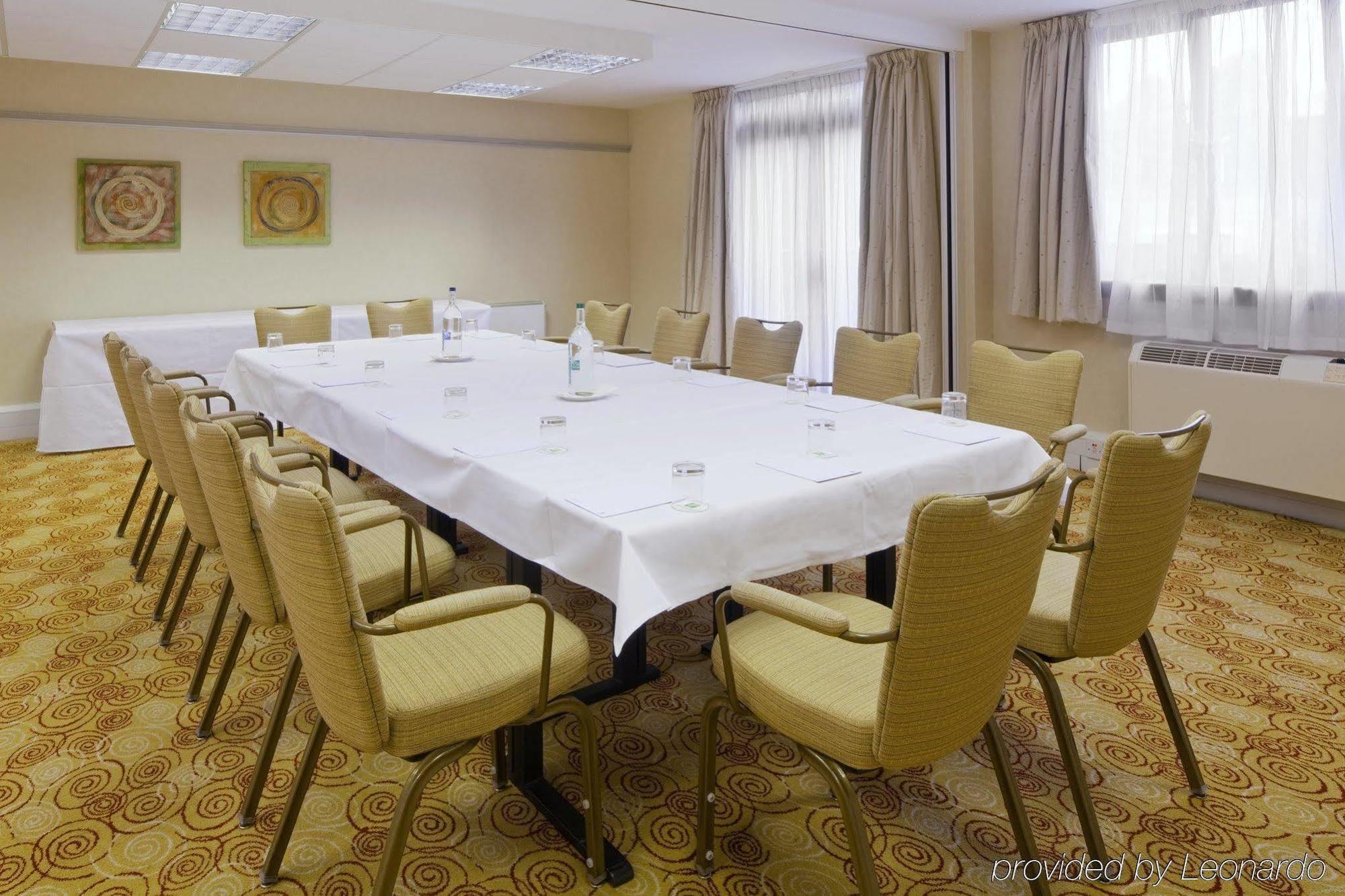 Holiday Inn Northampton By Ihg Exterior photo